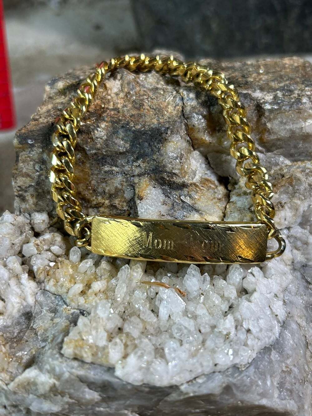Vintage Gold Plated Chain Bracelet Engraved Mom-Mom by Champion Small
